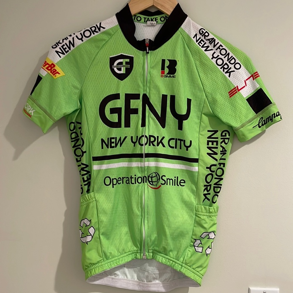 Gran Fondo New York Bike Shirt. Front Zip.  Pockets. Bright Green. Sz XS